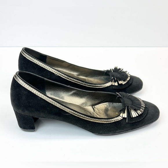Salvatore Ferragamo Black and Gold Flats with Decorative Toe Size 9 Suede - Picture 7 of 10
